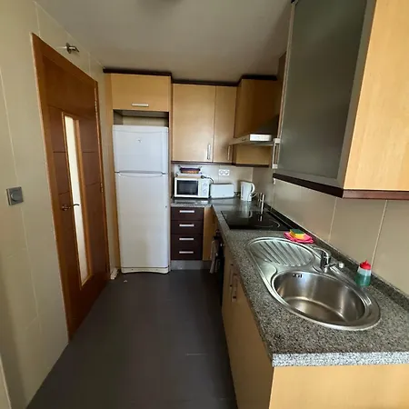 Beautiful 2 Bedroom 2 Bathroom With Several Pools *