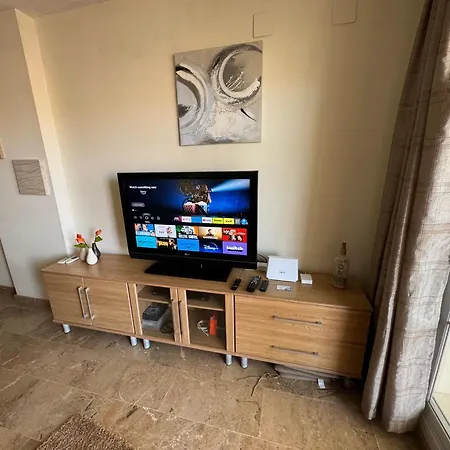 Apartment Beautiful 2 Bedroom 2 Bathroom With Several Pools *
